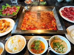 -皇城老妈·大连海鲜火锅(港湾店)
