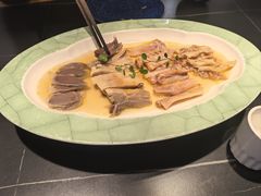 -新淮扬村·淮扬菜·北京烤鸭·世界美食之都示范店(崇文门店)