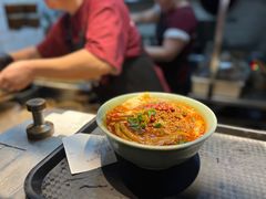 -粉家柳州螺蛳粉(杨宅路店)