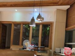 大堂-蜜桃餐厅·伴山(湖滨商业街店)