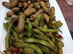 -扒虾小妹儿麻辣海鲜(宏图街店)