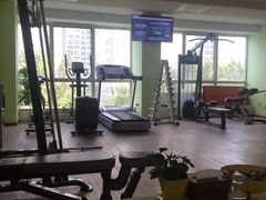 -VLines耀能运动24小时·月付制健身(京广桥店)