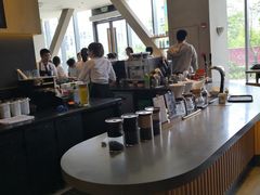 -星巴克(青浦宝龙店)
