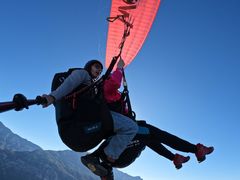 -费特希耶滑翔伞