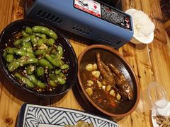 -霄汉牛三鲜湖北砂锅菜(万松园2店)