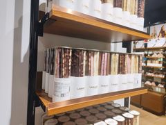 -Laderach 莱德拉(上海环贸iapm店)