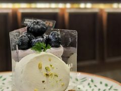 蓝莓芝士塔-黑草莓(重庆路店)