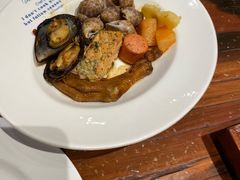 -四海一家自助餐(益田假日广场店)