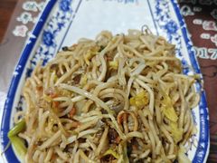 -长人馄饨铺(解放街店)