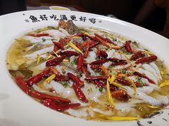 -江渔儿酸菜鱼·拔草餐厅(虎门君乐汇店)