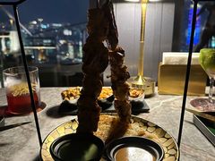 -FLAIR顶层餐厅酒吧(浦东丽思卡尔顿酒店)
