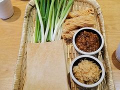 粗粮煎饼拼盘-山东宾馆·齐鲁苑餐厅