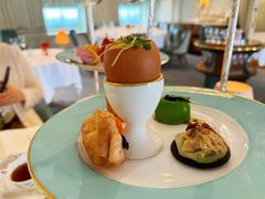 -The Diamond Jubilee Tea Salon at Fortnum & Mason