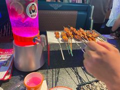 -路边边.炒菜烧烤.音乐餐厅(良乡长虹店)