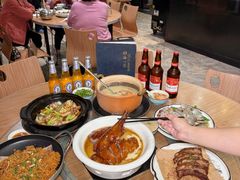 -荣基四海一家·家常菜·海鲜大排档(新安店)