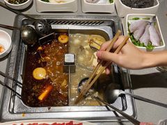 鸳鸯锅-海底捞火锅(金光华店)