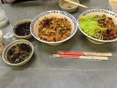 -梅溪·小伙子干挑面(安吉总店)