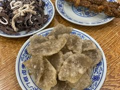 老北京炸灌肠-门框胡同百年卤煮(新街口店)