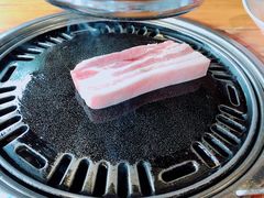 -唯成•韩国炭火烤肉 유성고기