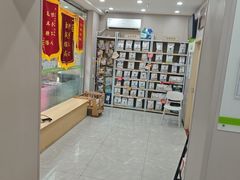 -瑞鹏宠物医院·超声·骨科·奇麟分院(蜀都万达店)