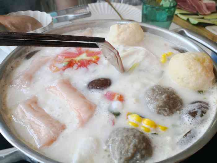 寻屿·泰式海鲜火锅-"解放碑时代豪园的一家泰式海鲜火锅店,店面.