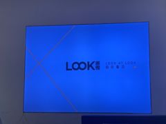 -LOOK眼镜·蔡司依视路配镜(宝山万达店)