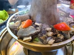 -品味农家铜锅馆