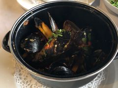 -Top Of Vancouver Revolving Restaurant