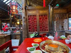 -小龙翻大江文化火锅(宽窄店)