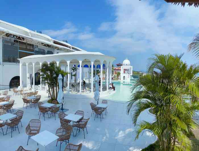 途纪·海岸线咖啡厅-"打卡一家海边的咖啡厅【海岸线咖啡】——.