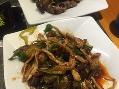 -马路边上·小海鲜烧烤(八一路店)
