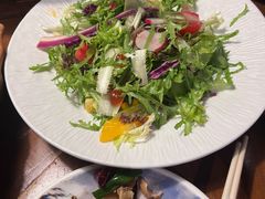 -雀舞云南菜(天津天河城购物中心店)