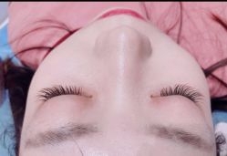 -七月美睫 美甲