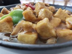 -天天向上素食餐厅(五台山店)