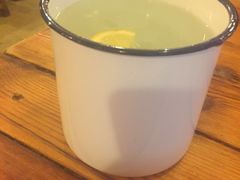 -闯关东东北农家菜(崂山石老人店)