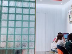 -海马体照相馆(环贸iapm大师爱情店)