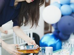 -黄金时代游泳健身云畔会所(绿地中心双子塔店)