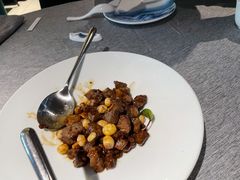 黑松露蒜香牛肉粒-绿波廊(豫园店)
