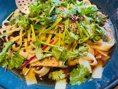 -耶里夏丽·丝路国际·新疆餐厅(浦东区东方路店)