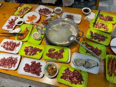 -养牛邓·潮汕牛肉海鲜自助火锅(广州店)