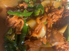 -鲁南仔·滕州炒鸡(经三路店)