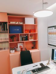 -LESSMORE科技头皮理容中心