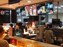 -麦当劳(海岸城店)