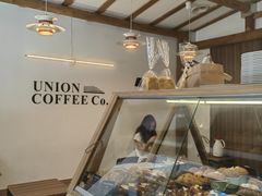 面包甜点陈列柜-屋裡·Union Bakery(龙江路店)