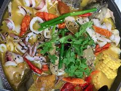 -小鳌陪你小排档·四季小龙虾·田鸡·宵夜(中央第五街店)