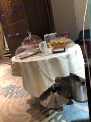 -北京七彩云南翡翠珠宝旗舰店(月坛店)