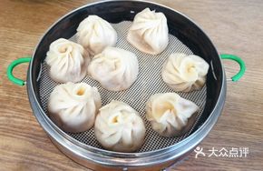 Hangzhou-style Pork Steamed Bun