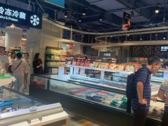 面包甜点陈列柜-盒马鲜生(丁香国际店)