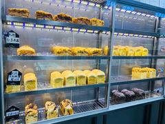 面包甜点陈列柜-糖涩(新佳丽店)