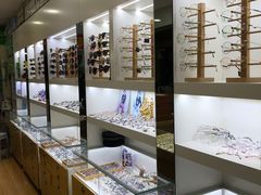 -广州宝岛眼镜武汉和光眼镜市场西区店